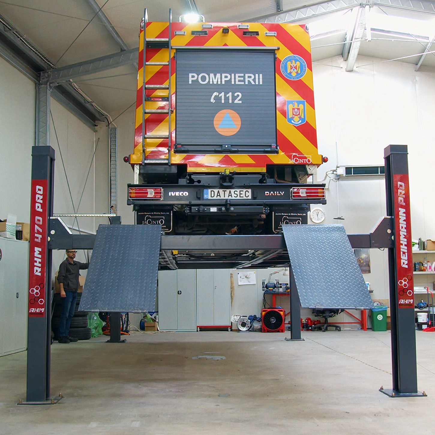 Elevator 4 coloane RHM 4.70