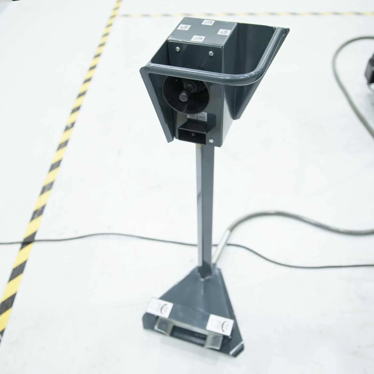 Masina dejantat Roti Camioane, Utilaje Agricole RHM-1456 Basic